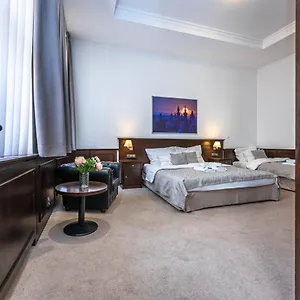 https://bambur-residence.praguehotelsweb.com