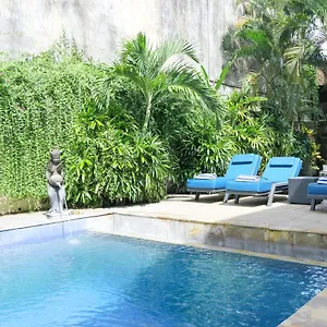 https://sus-cottages-and-spa-2-legian.ubudhotelsnow.com